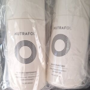 Nutrafol Travel Hair Set